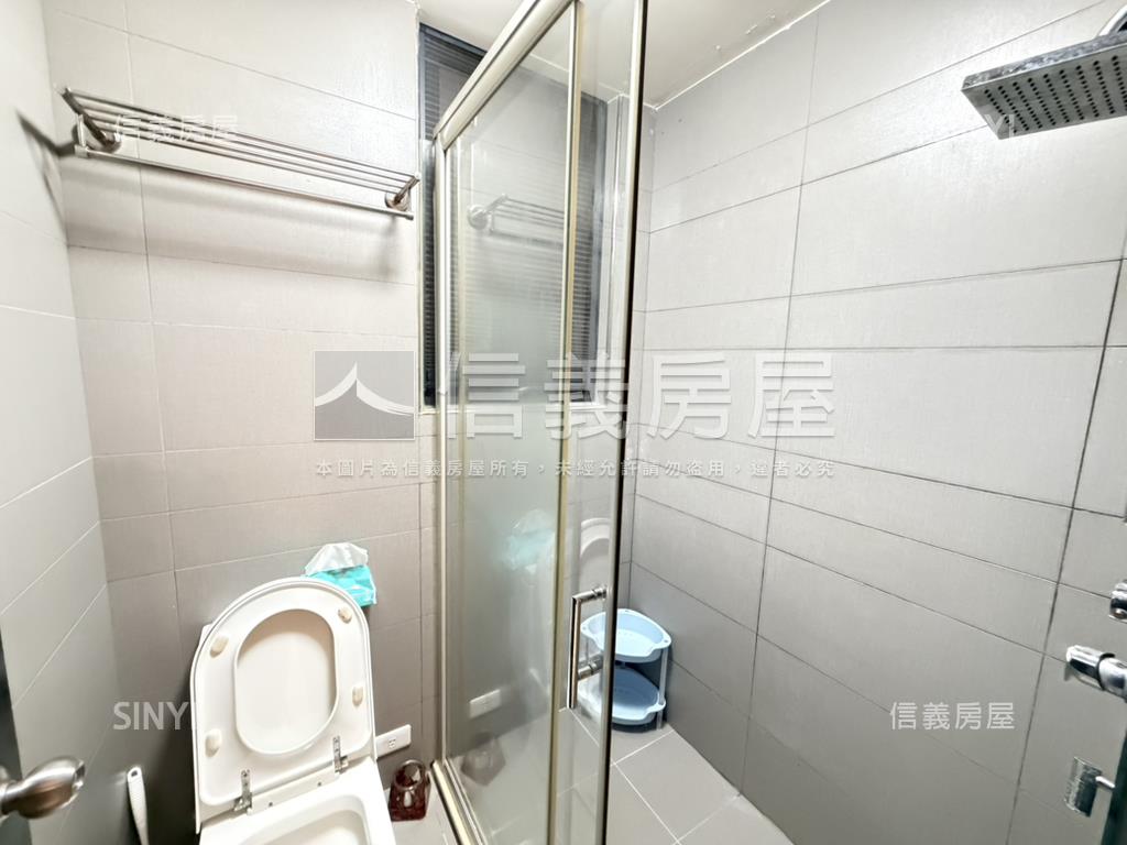 澄品硯兩房車位稀有釋出房屋室內格局與周邊環境