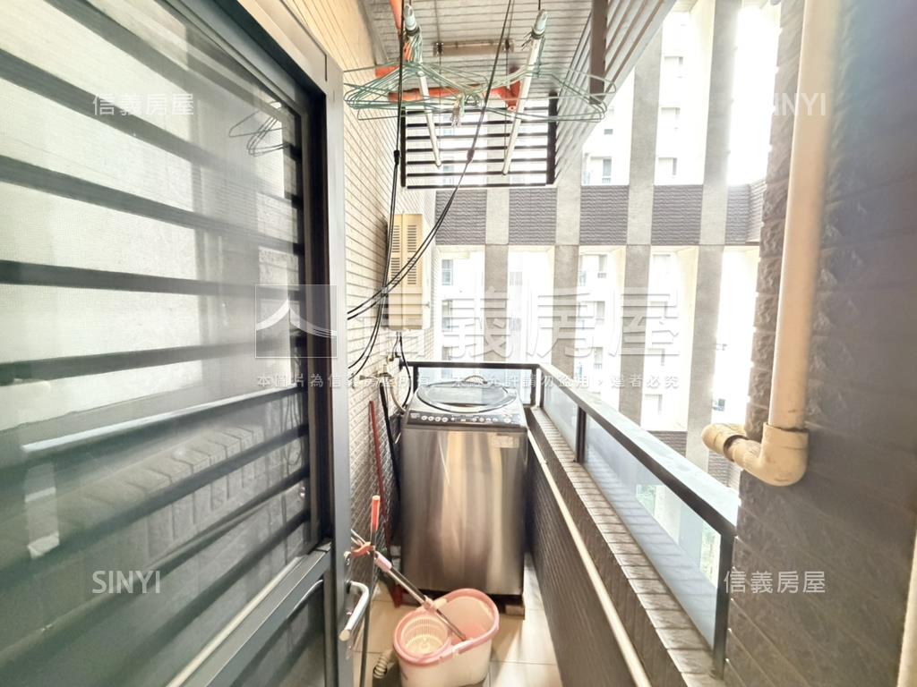 澄品硯兩房車位稀有釋出房屋室內格局與周邊環境