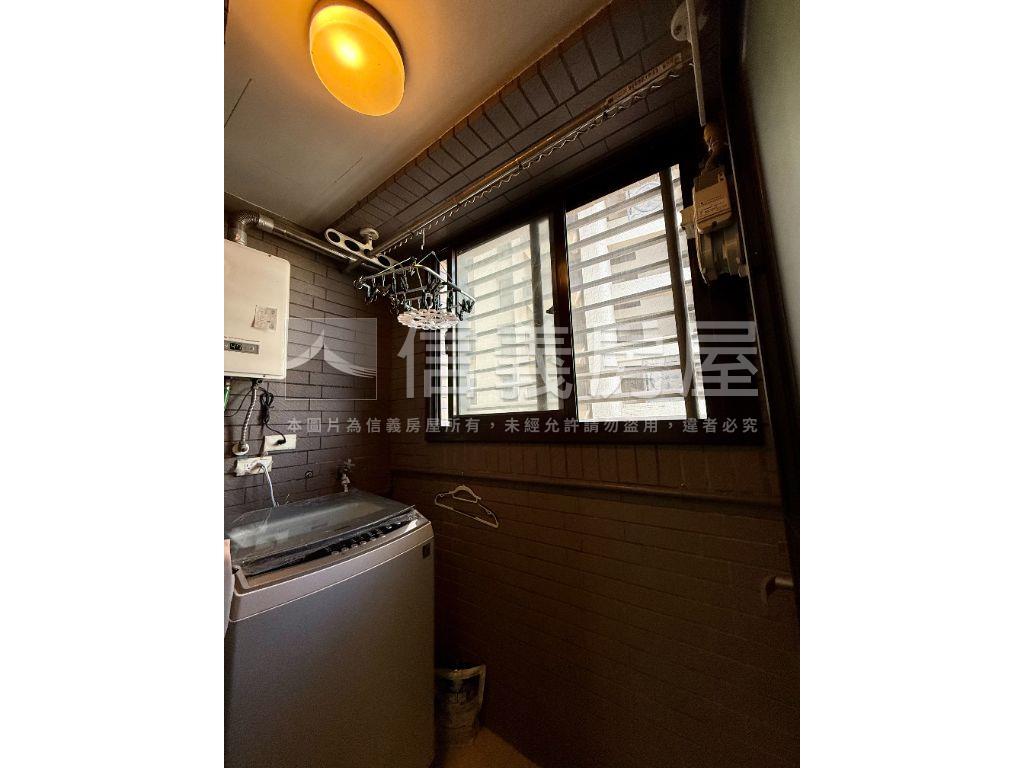 專任～外棟三房ＳＫＹ１房屋室內格局與周邊環境