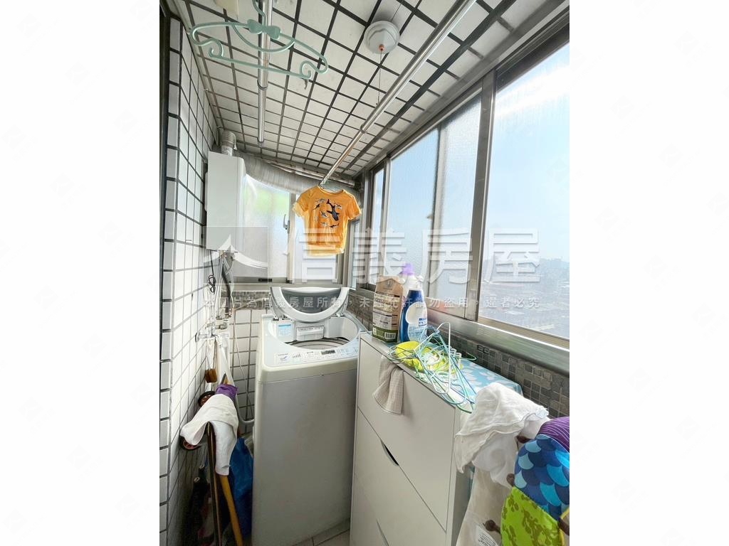 松竹國小千萬內屋況好三房房屋室內格局與周邊環境