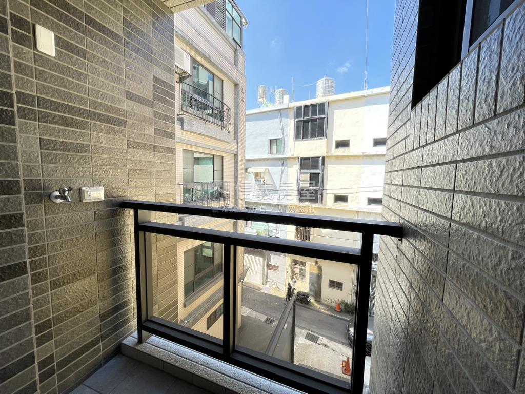 近南寮國小電梯透天房屋室內格局與周邊環境