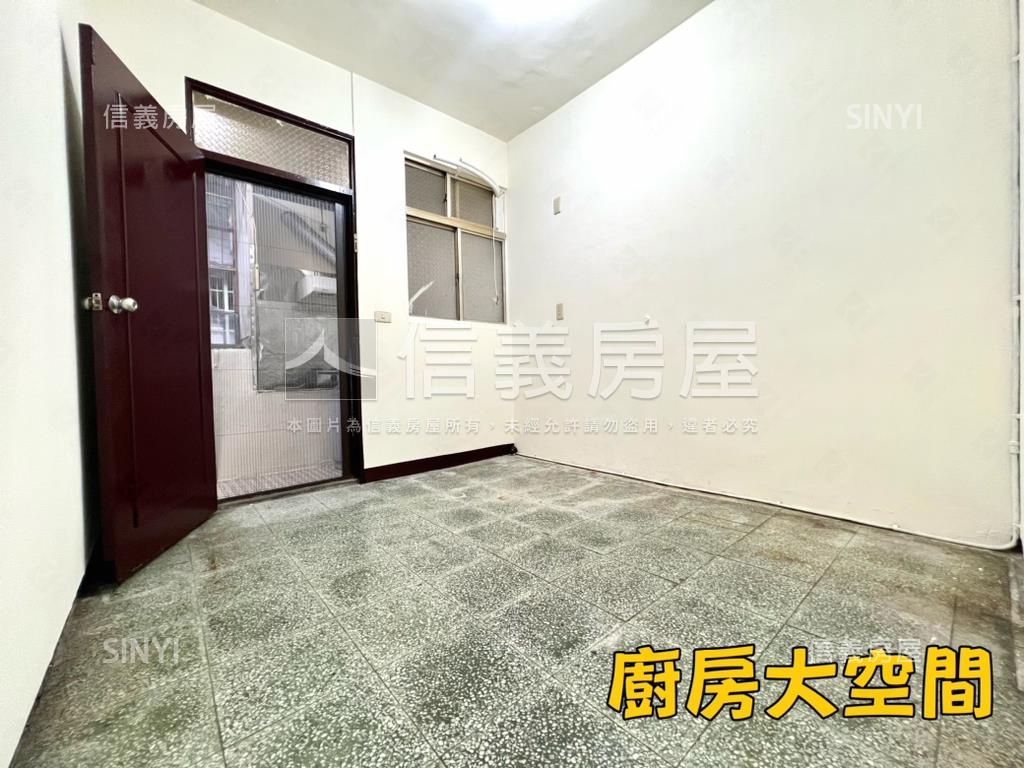 專任捷運前後陽台小資首選房屋室內格局與周邊環境
