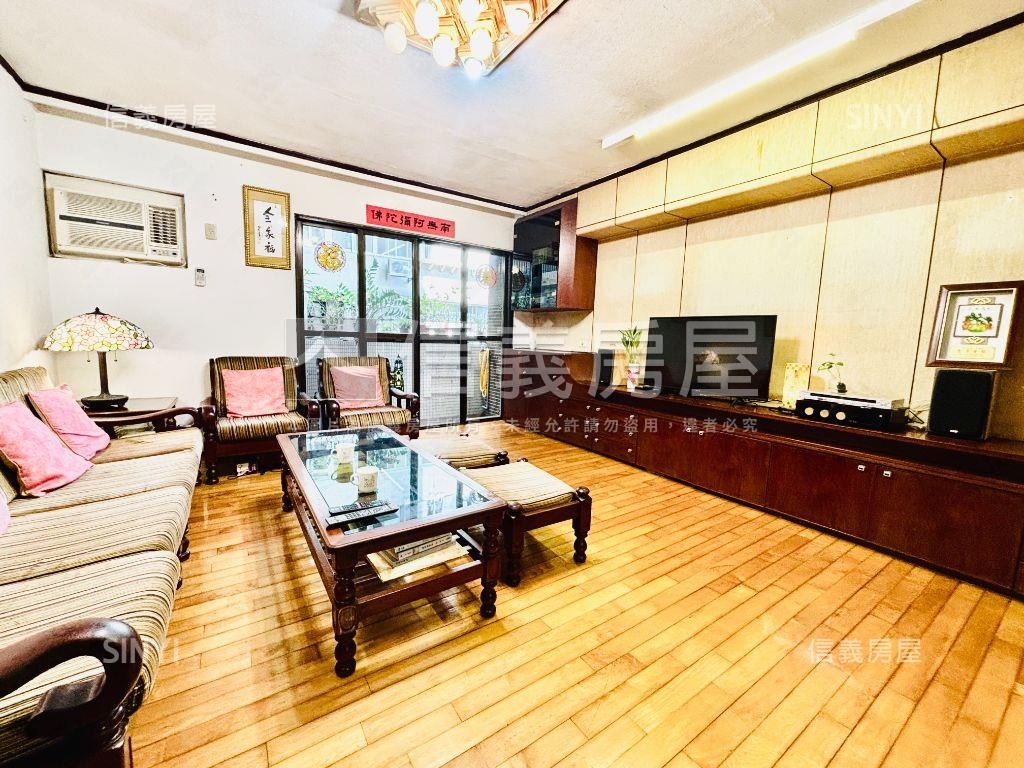 附中學區電梯四房兩廳兩衛房屋室內格局與周邊環境