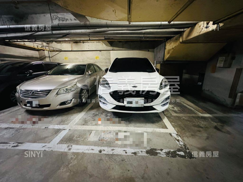 高樓層採光大空間三房平車房屋室內格局與周邊環境