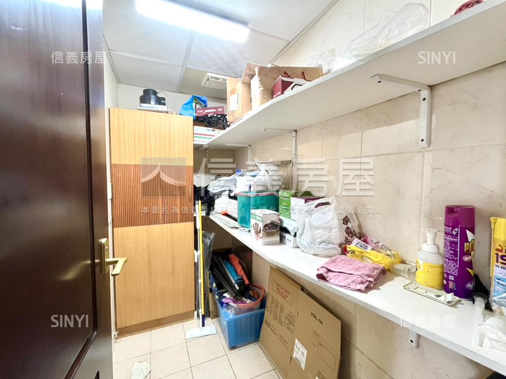 經典皇家大四房平車房屋室內格局與周邊環境