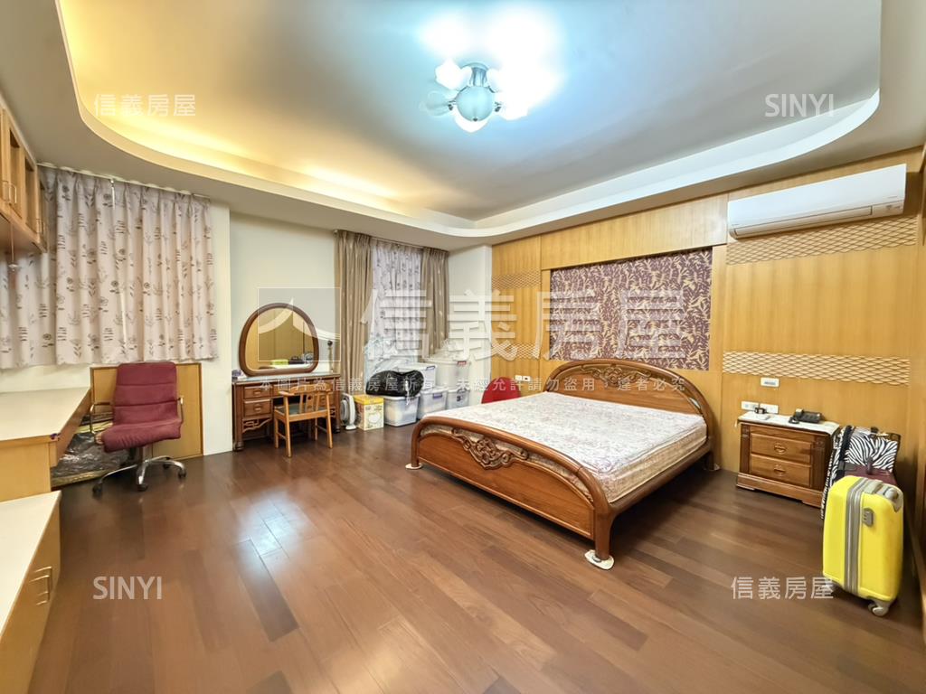 北屯近葳格大面寬別墅房屋室內格局與周邊環境