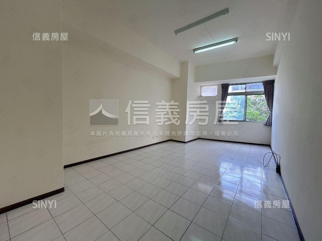 三多商圈美的優質店面房屋室內格局與周邊環境