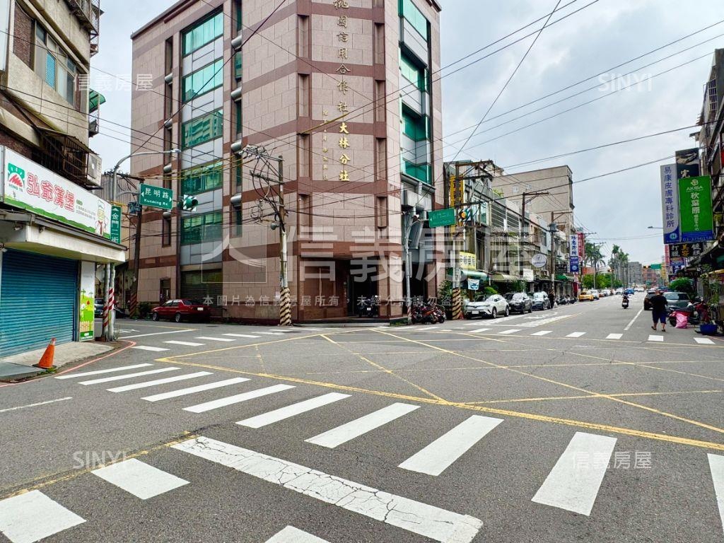 近延平公園機能四套房房屋室內格局與周邊環境