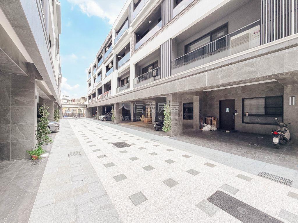 新市｜煌聖大鉅全新車墅房屋室內格局與周邊環境