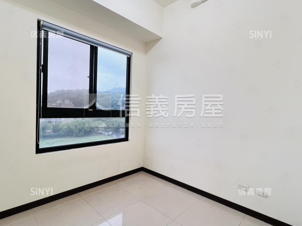 專任＊名軒夢享家三房車位房屋室內格局與周邊環境