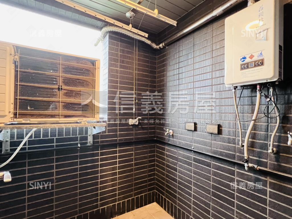 專任＊名軒夢享家三房車位房屋室內格局與周邊環境