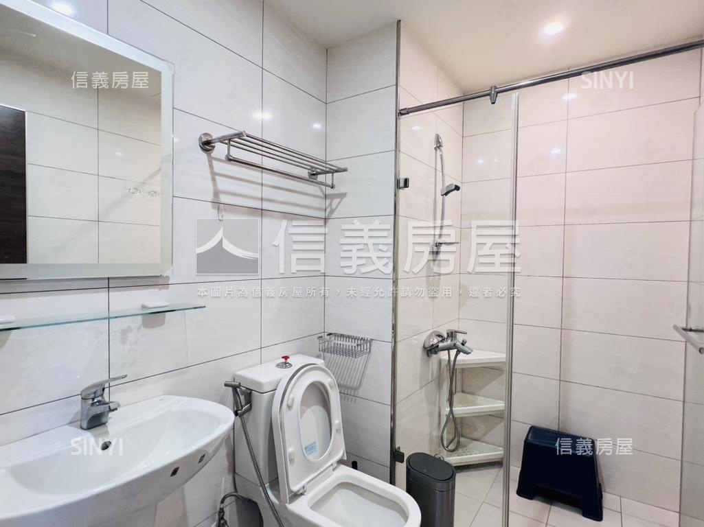 專任＊名軒夢享家三房車位房屋室內格局與周邊環境