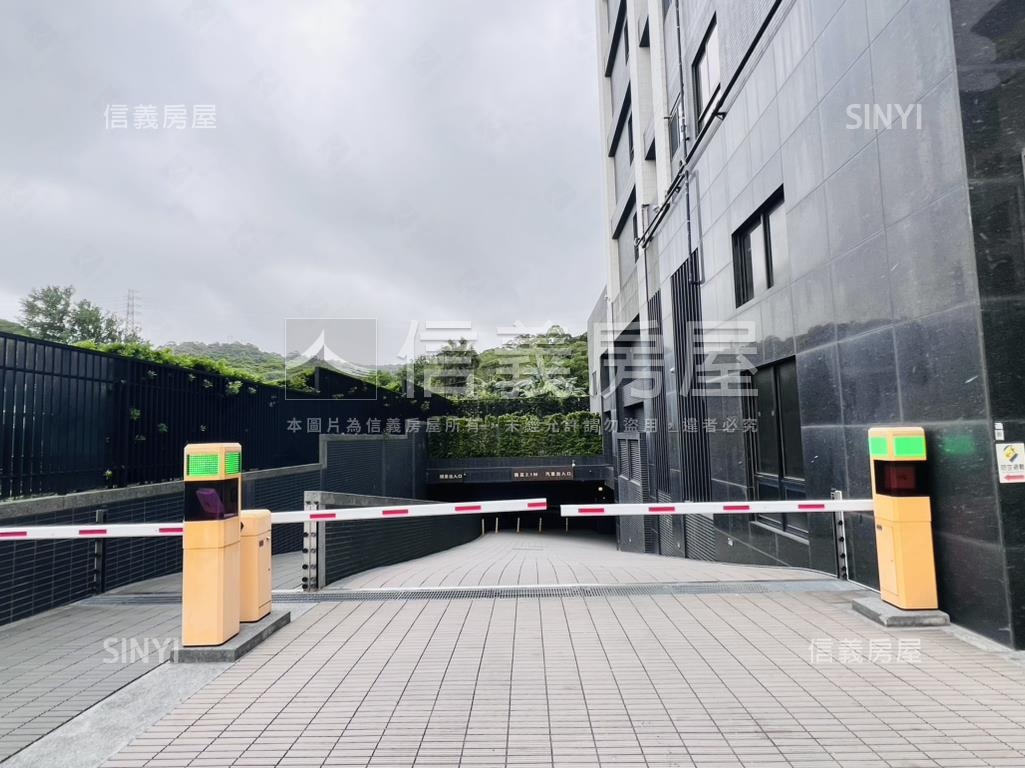 專任＊名軒夢享家三房車位房屋室內格局與周邊環境