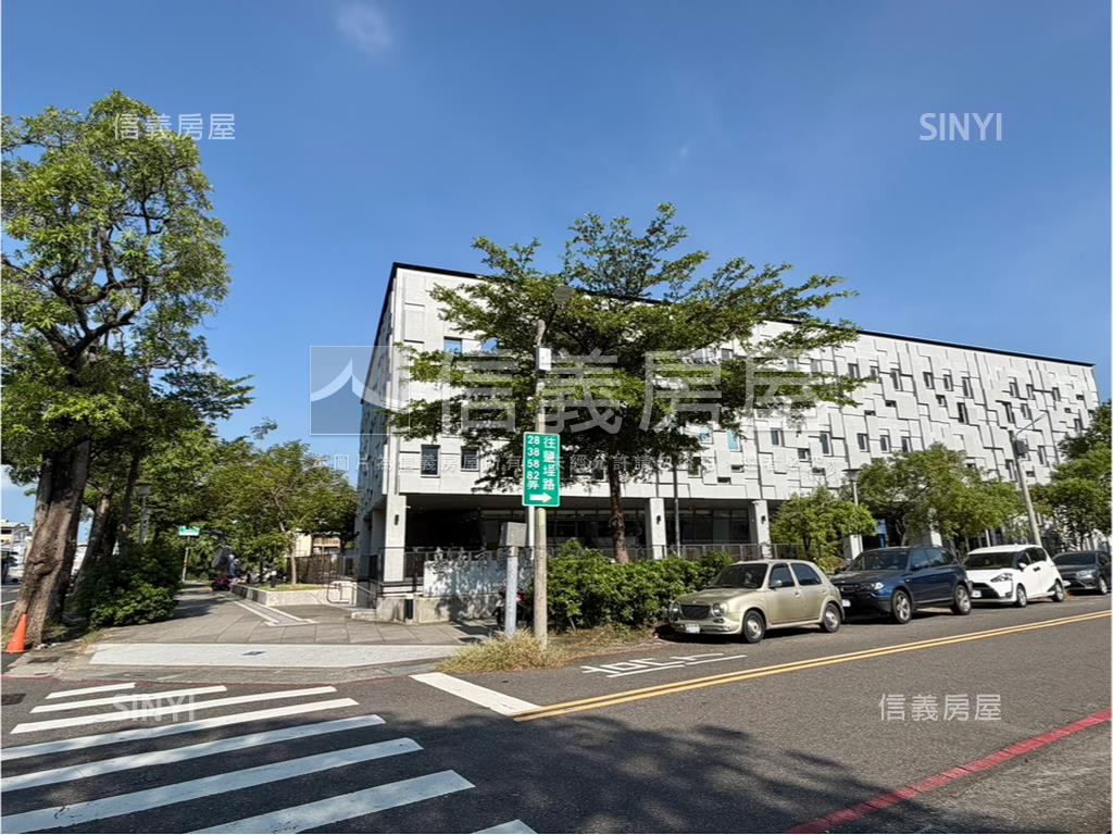 近誠品碳佐麻里三面採光寓房屋室內格局與周邊環境
