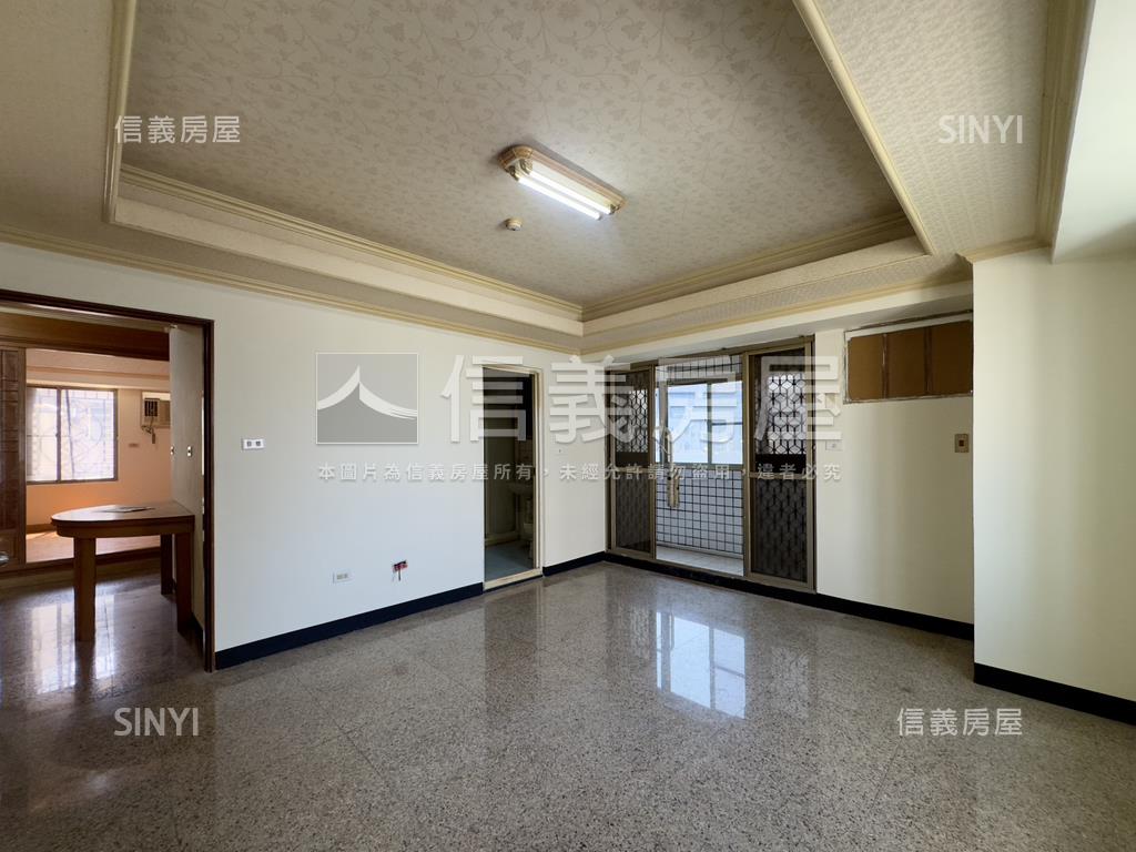 長榮路一段．三房車位宅房屋室內格局與周邊環境