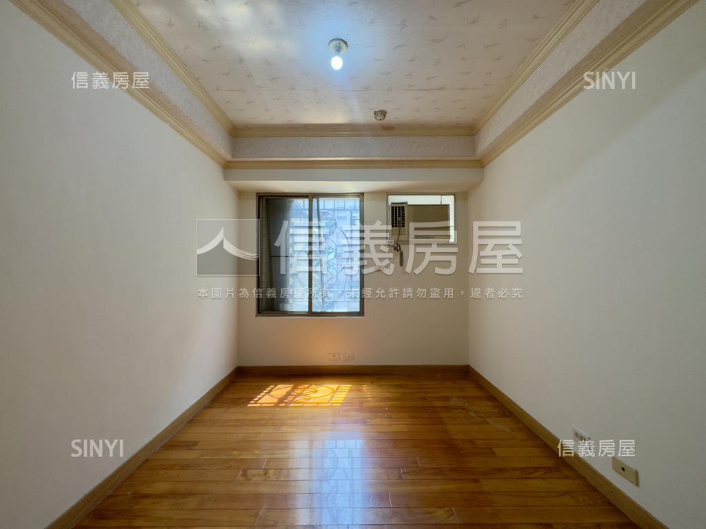 長榮路一段．三房車位宅房屋室內格局與周邊環境