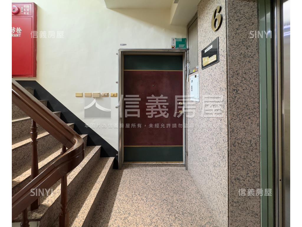 長榮路一段．三房車位宅房屋室內格局與周邊環境