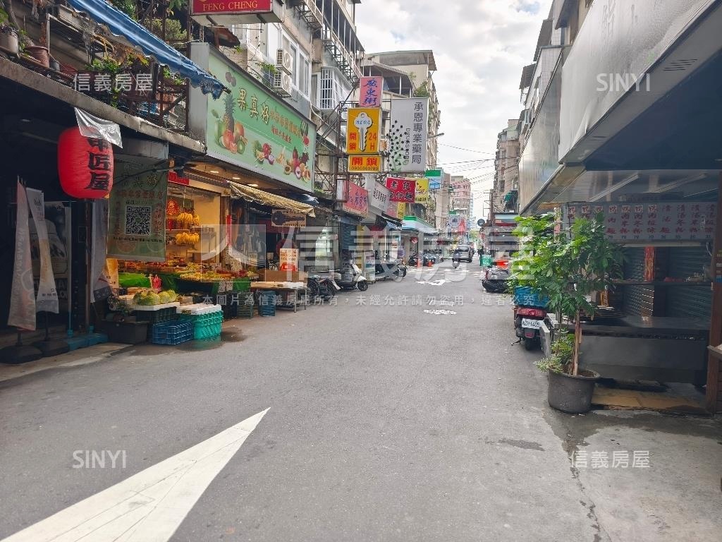 林森北三、四樓共１１戶房屋室內格局與周邊環境