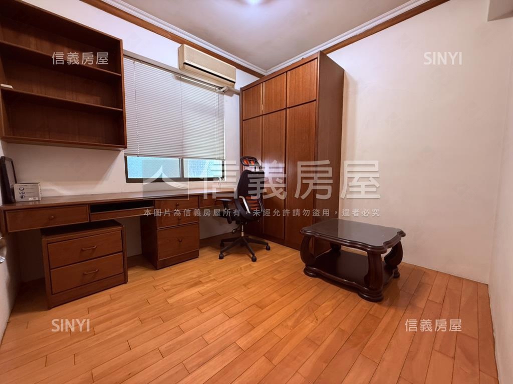 窗明几淨哈佛學園房屋室內格局與周邊環境