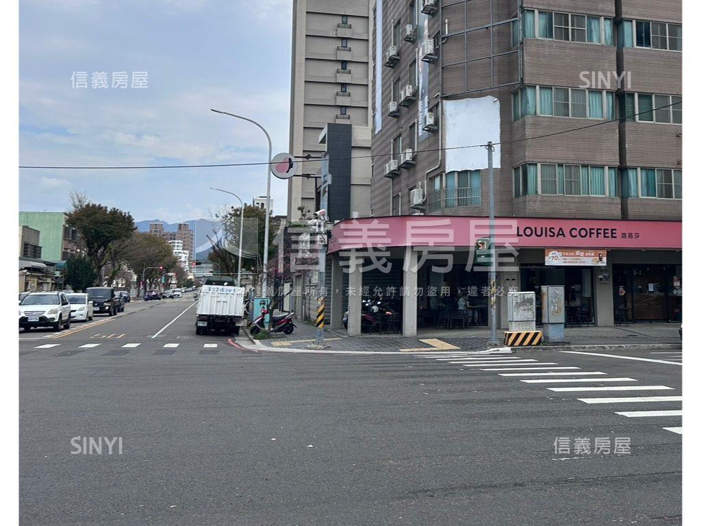 澄石見真三房平車。大器房屋室內格局與周邊環境