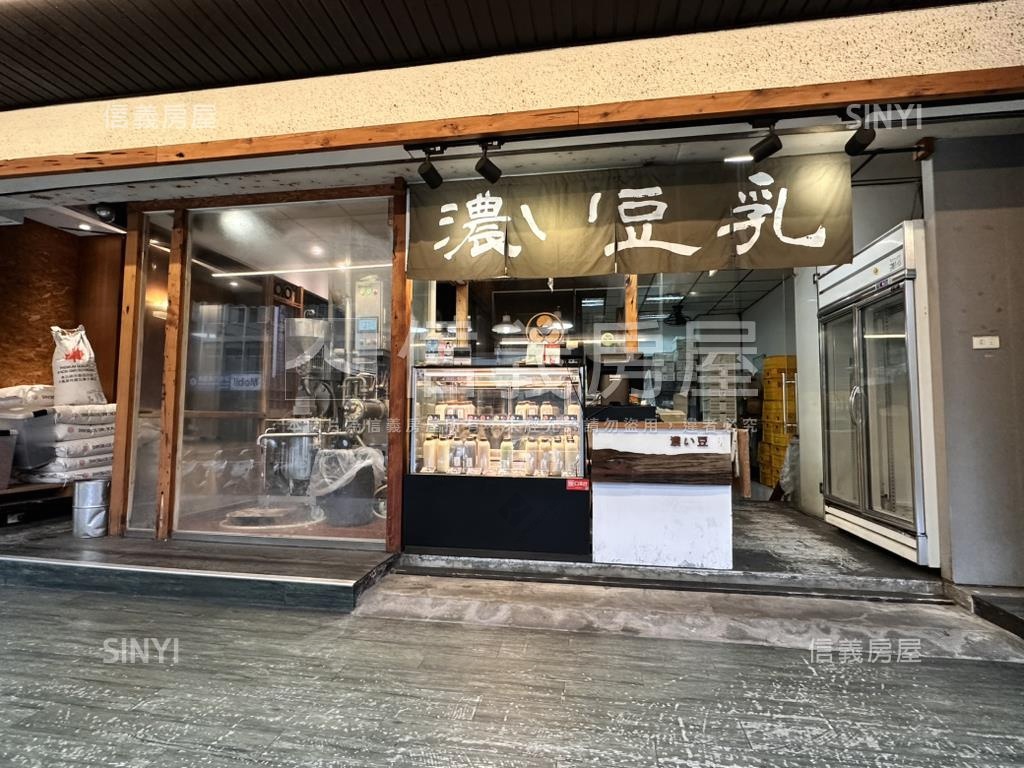 力行路黃金店面！！房屋室內格局與周邊環境