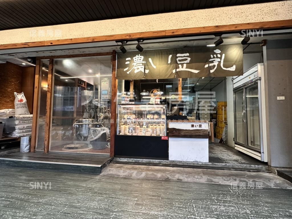 力行路黃金店面！！房屋室內格局與周邊環境