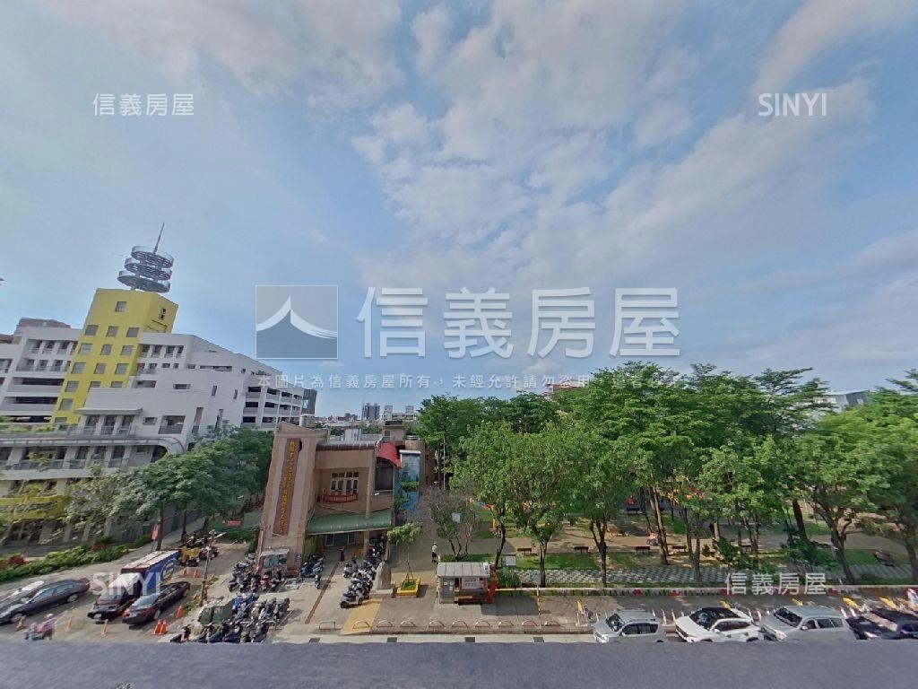 君悅面公園四房雙平面車位房屋室內格局與周邊環境