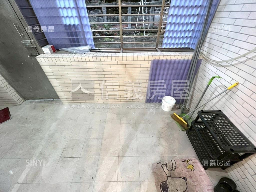 近西湖站公寓一樓房屋室內格局與周邊環境