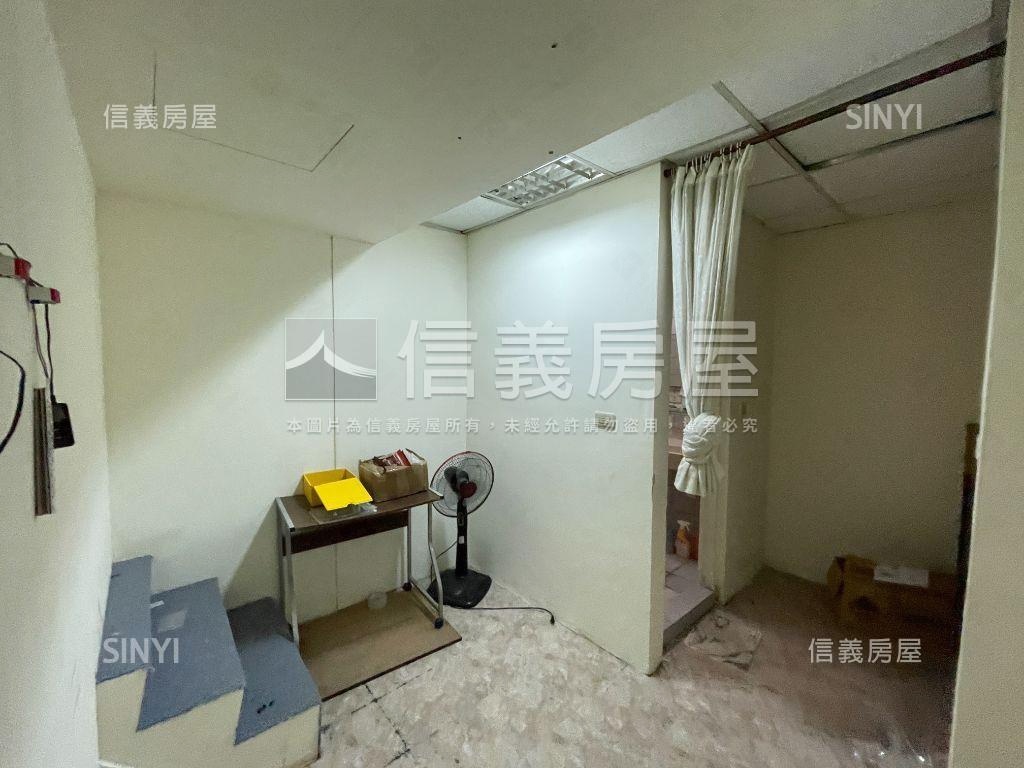 中原商圈金店面＋Ｂ１房屋室內格局與周邊環境