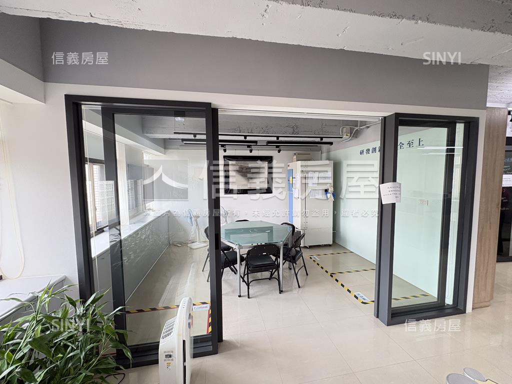 松江南京百坪純辦附車位房屋室內格局與周邊環境