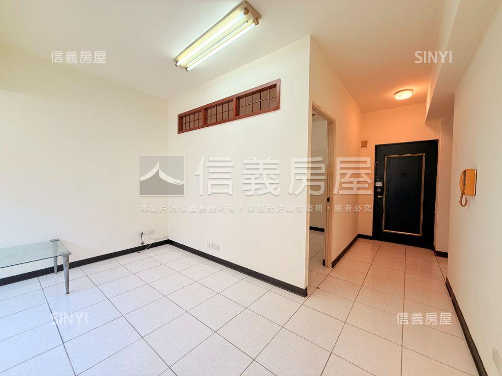 永富萬世低公設２房房屋室內格局與周邊環境