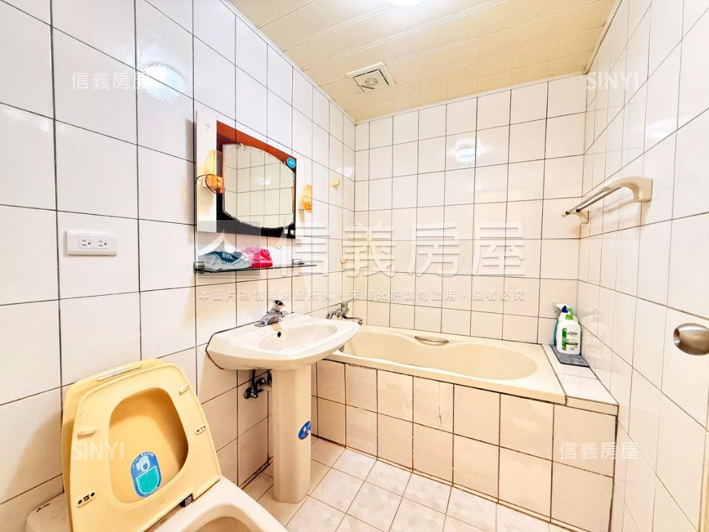 永富萬世低公設２房房屋室內格局與周邊環境