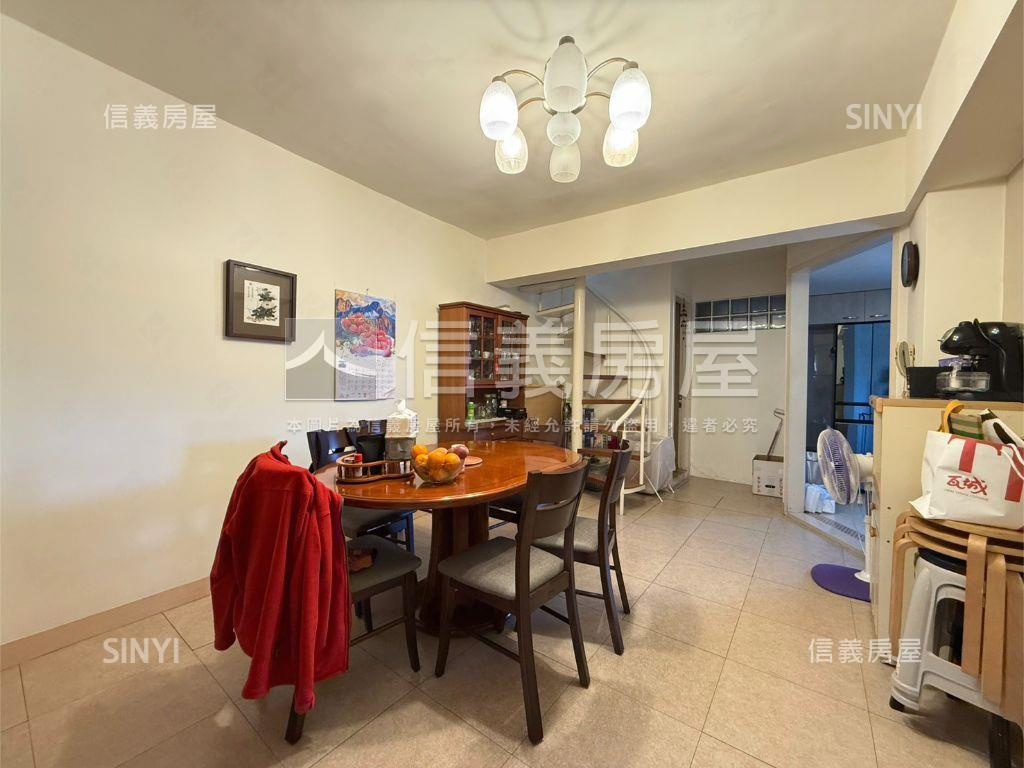 仁興街靜巷｜雙層溫馨成家房屋室內格局與周邊環境