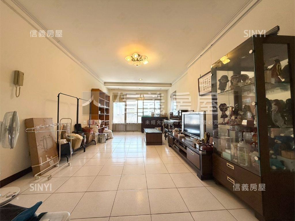 仁興街靜巷｜雙層溫馨成家房屋室內格局與周邊環境