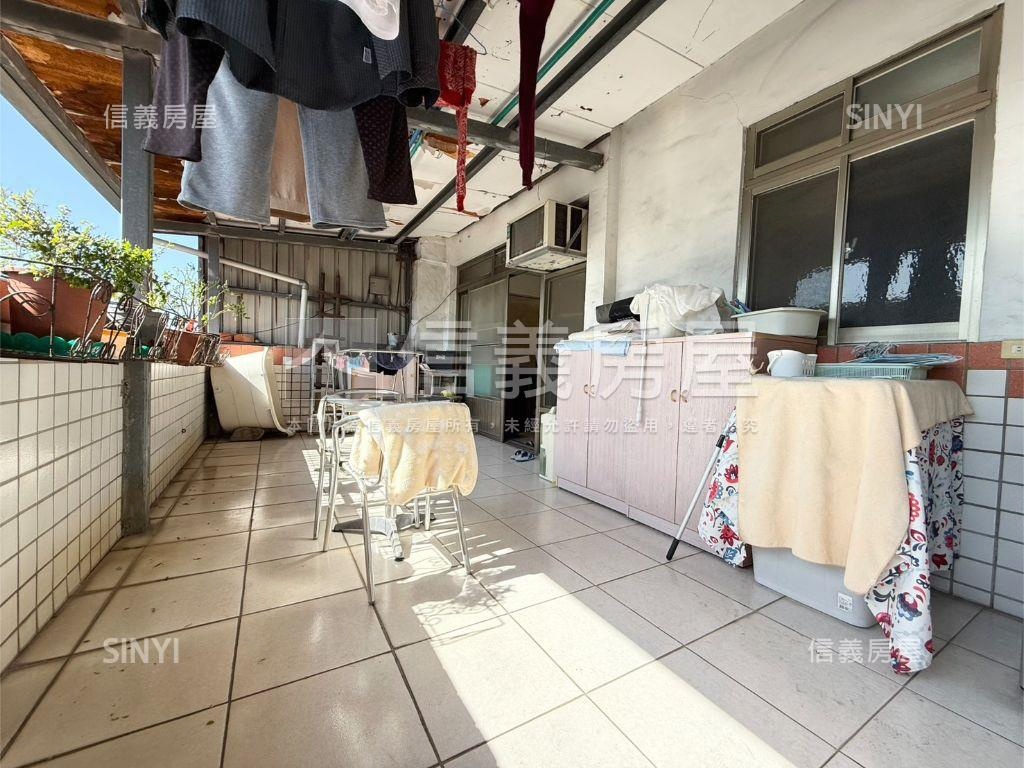 仁興街靜巷｜雙層溫馨成家房屋室內格局與周邊環境