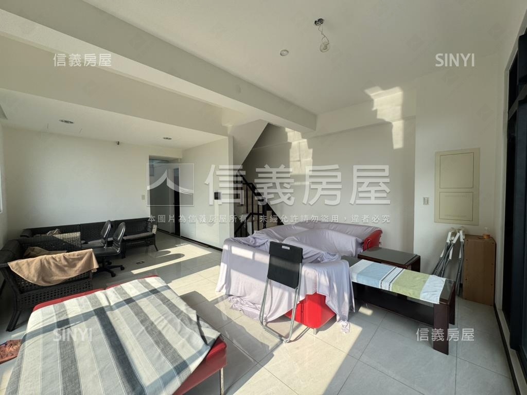 新竹關西藏山別墅房屋室內格局與周邊環境