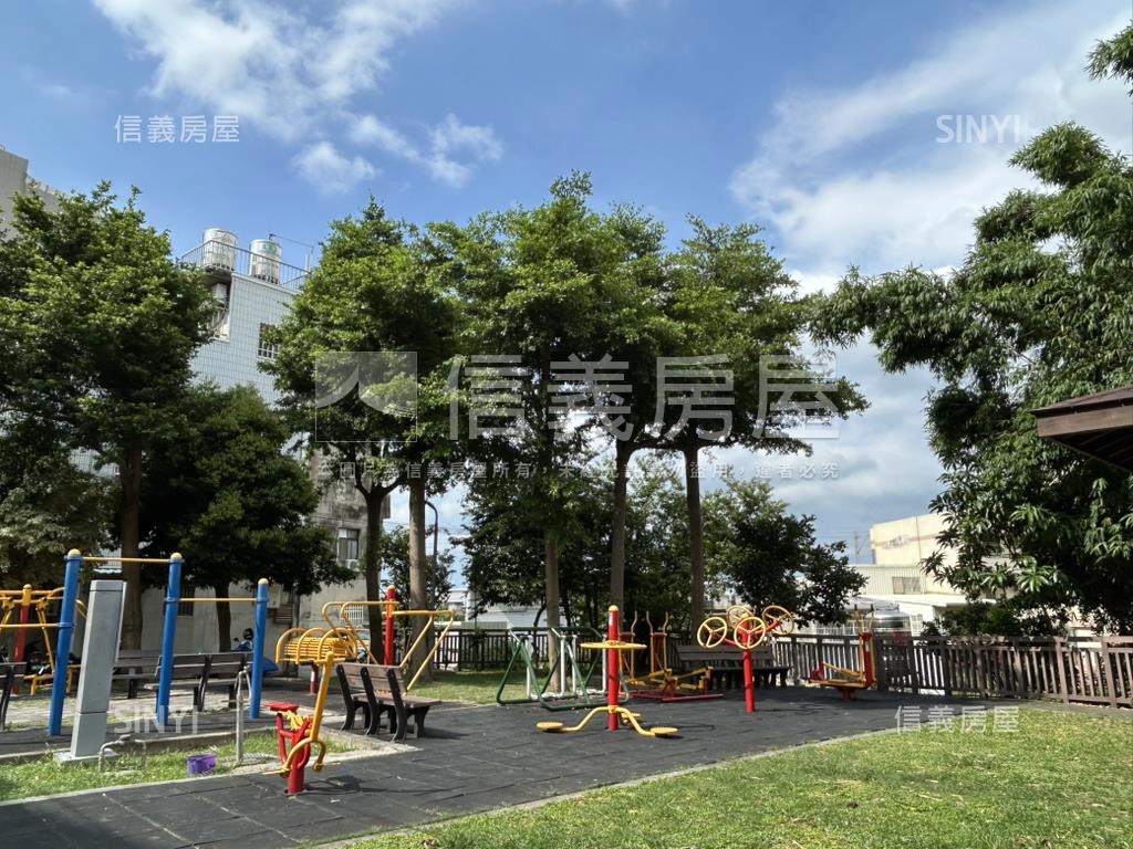 近園區光復路有陽台套房房屋室內格局與周邊環境