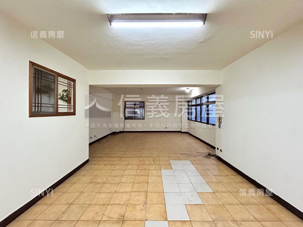 近未來捷運★實小南門學區房屋室內格局與周邊環境