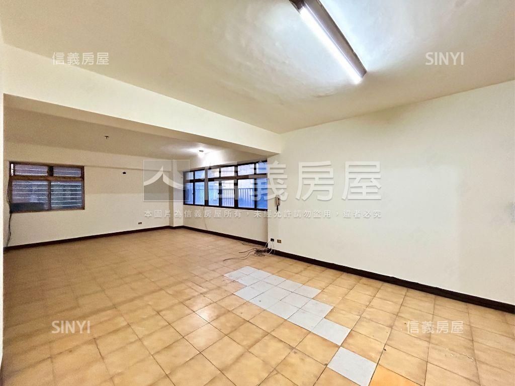 近未來捷運★實小南門學區房屋室內格局與周邊環境