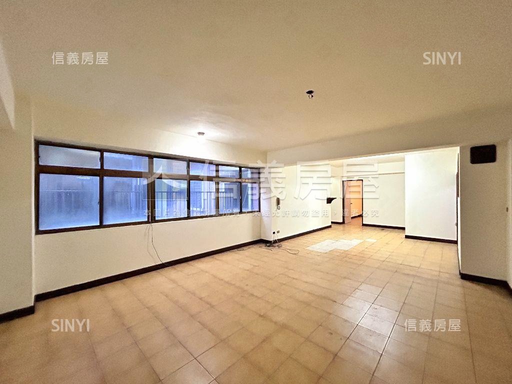 近未來捷運★實小南門學區房屋室內格局與周邊環境