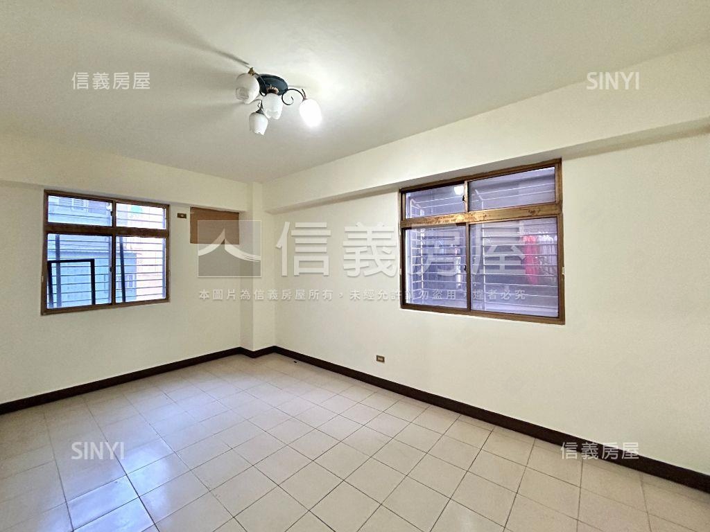 近未來捷運★實小南門學區房屋室內格局與周邊環境