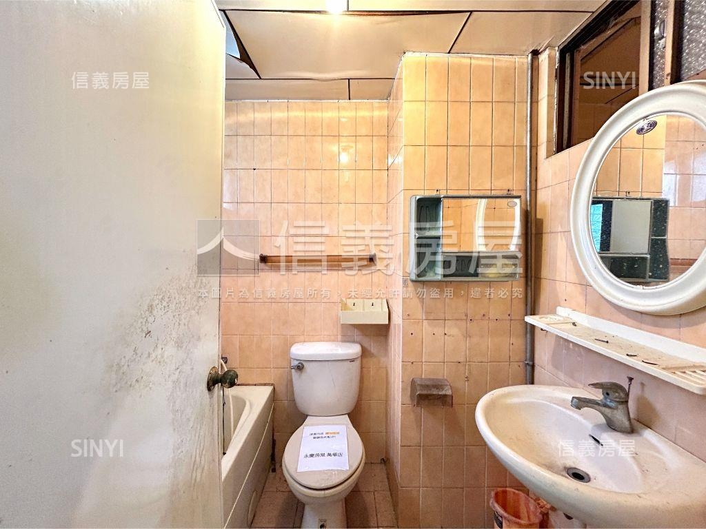 近未來捷運★實小南門學區房屋室內格局與周邊環境