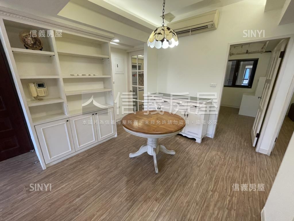 歐洲村路易美裝三房車位房屋室內格局與周邊環境