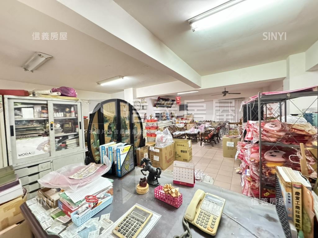 陽明街陽光撒落大面窗房屋室內格局與周邊環境