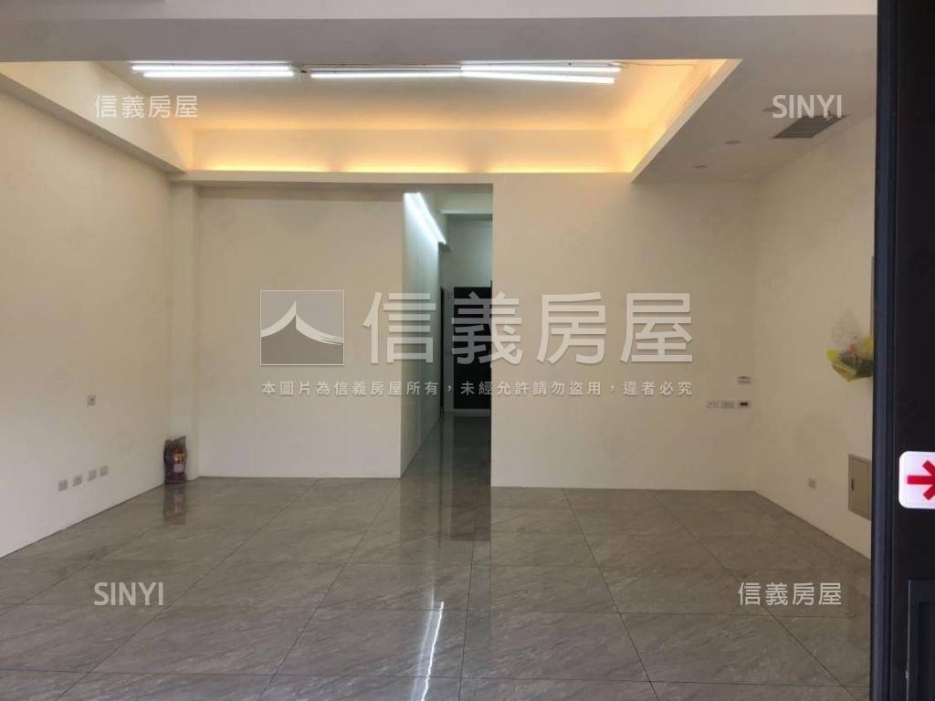 國鈞南屯店面有電梯別墅房屋室內格局與周邊環境