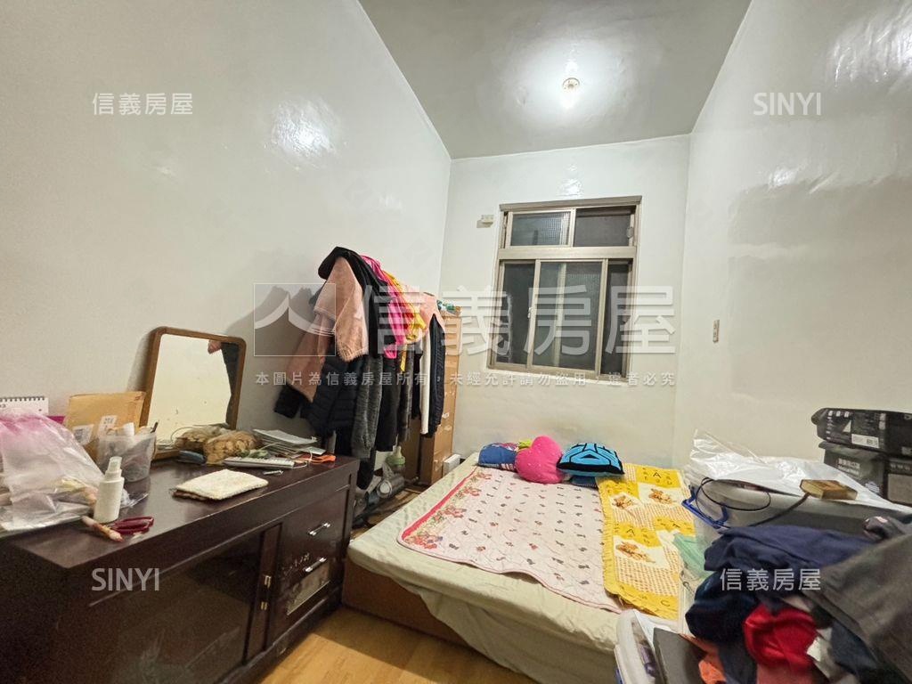 三重公寓３樓房屋室內格局與周邊環境