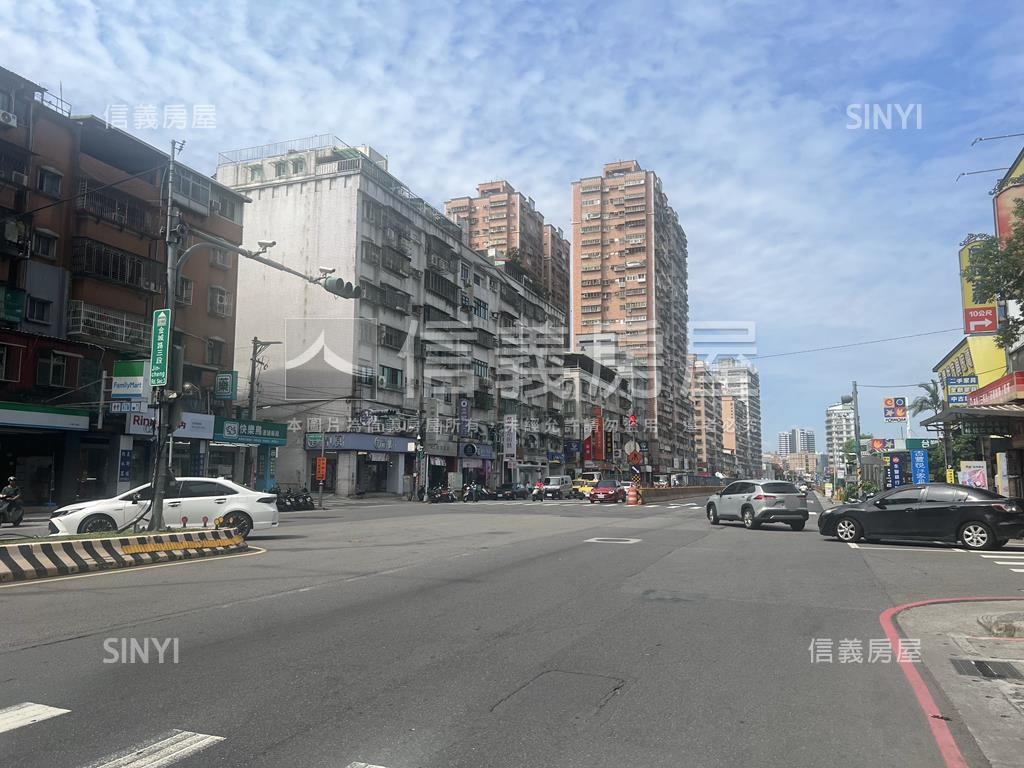 正金城路三角窗黃金店霸房屋室內格局與周邊環境