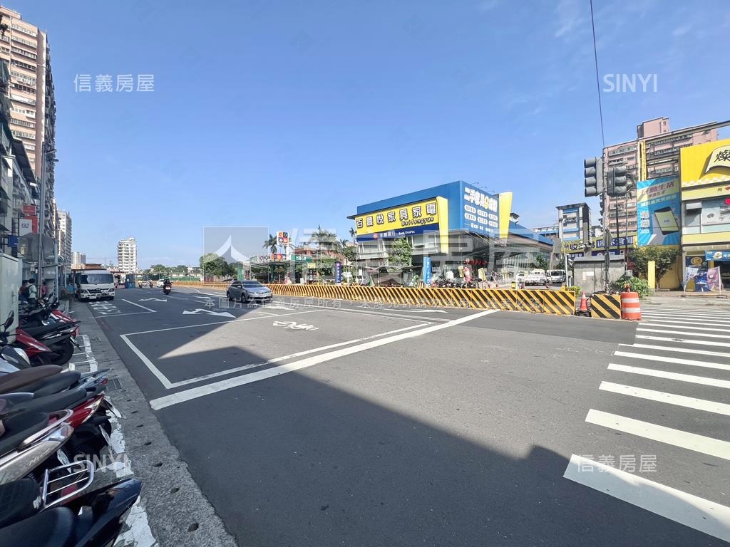 正金城路三角窗黃金店霸房屋室內格局與周邊環境