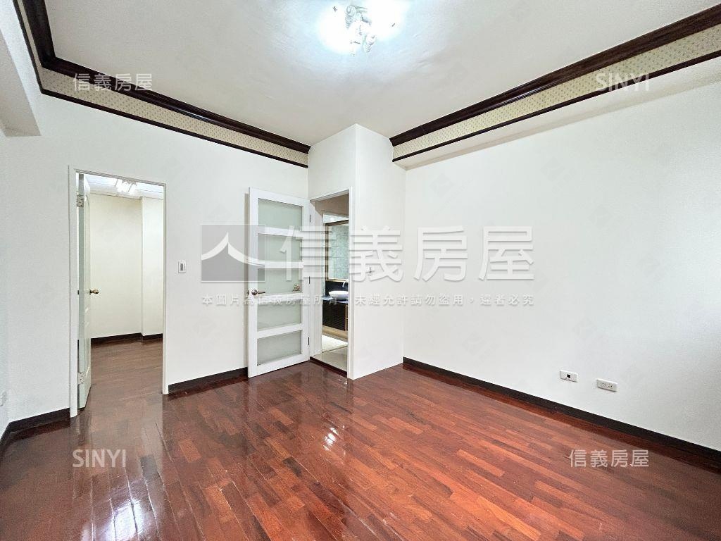 近樹義國小視野讚三房平車房屋室內格局與周邊環境