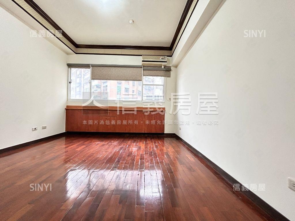 近樹義國小視野讚三房平車房屋室內格局與周邊環境